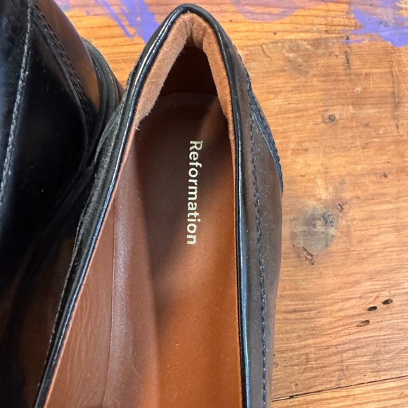 Reformation Glossy Black Flats - Picture 3 of 5